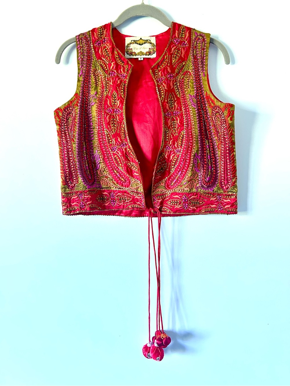 Poet’s of Hope Embroidered Beaded Boho Cropped Vest Pink Red Size S